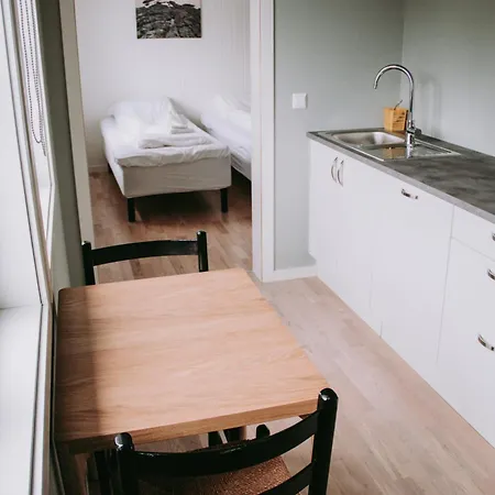 호텔 Kulturhotell Røvær