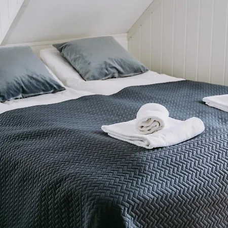Rovaer Havhotell Røvær
